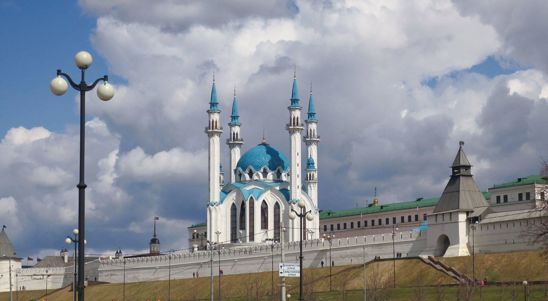 В Казани. :: Лютый Дровосек В Казани. :: Лютый Дровосек