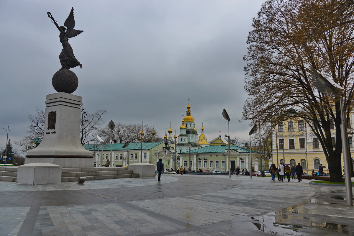 Свято-Покровский Монастырь и Глобус Украины - Владимир Константинов