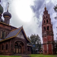 Храмовый комплекс в Толчкове. Яросдлавль :: Сергей Цветков