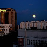 Ночь в городе :: Виктор 