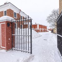 Зимний денек в Петропавловке :: Евгений 