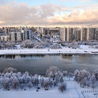 С НОВЫМ ГОДОМ , ДРУЗЬЯ ! К НАМ НАГРЯНУЛА ЗИМА,,,,) :: Анатолий Колосов