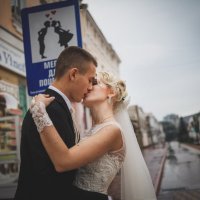 Как сладок поцелуй.. :: Вячеслав Владимирович