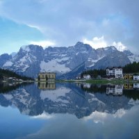 Вечер на озере Мизурина, на севере Италии. :: unix (Илья Утропов)