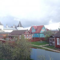 Пугалом на огороде и пушка может быть. Ростов Великий :: svk *