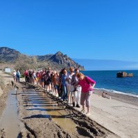 На экскурсию. Справа обрыв. :: ИРЭН@ .