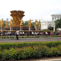 радующее глаз :: Олег Лукьянов