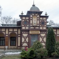 Ессентуки.Здание цандеровского института механотерапии в Курортном парке :: Gen 