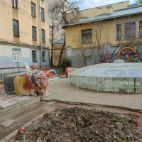 Мозаичный дворик Санкт Петербурга :: Ирэн 