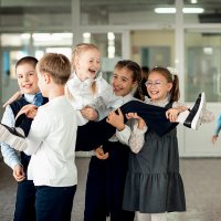 На перемене... :: Лилия .