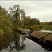 Водопад осенью :: Aleksandr Gal Водопад осенью :: Aleksandr Gal