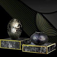 Черное на черном :: Е.М. ***