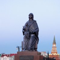 Скульптура «Дева Мария с младенцем Христом» :: Александр Ильчевский 