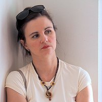 женщина задумалась :: Олег Лукьянов женщина задумалась :: Олег Лукьянов