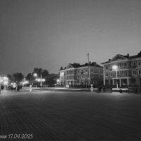 Набережная :: Денис Бочкарёв