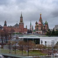 Я шагаю по Москве.. :: Юрий Харченко