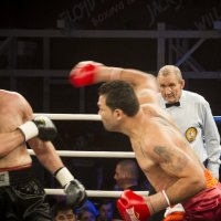 Его Величество Бокс :: Юрий Яньков