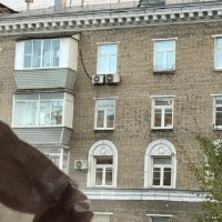 Небо хмуро, но какие окна ГОЛУБЫЕ!! :: Татьяна Юрасова