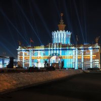 Да будет свет. ВДНХ зимой. :: Евгений Седов