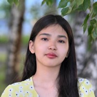 Уличный портрет. :: Андрей В.