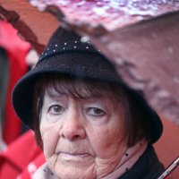 1 мая  2025 на Театральной :: Михаил Бибичков
