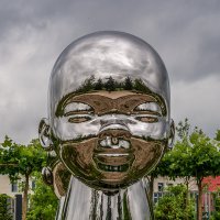ВНУТРЕННИЙ РЕБЁНОК. Арт объекты Парка Галицкого :: Игорь Сикорский
