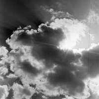 Апрельские облака. Фото на плёнку :: Олег Зоркий