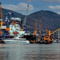 Порт.Новороссийск. :: Владимир Башко