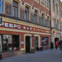 Май, Проспект Революции :: Татьяна Машошина