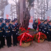 Открытие памятника :: Сергей Кочнев