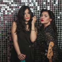 Две гитаристки :: Джованни Луче