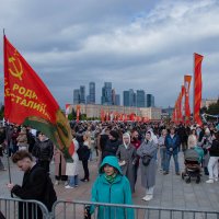 На Поклонной горе. :: Andrew 