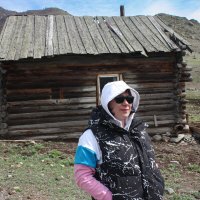 Избушка на курьих ножках :: Yurik Syaglov