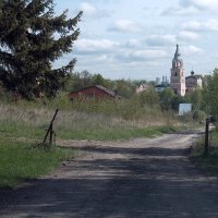 Храм в Ознобишино :: Лютый Дровосек