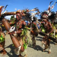 Танец с барабанами, Папуа-Новая Гвинея. :: unix (Илья Утропов) Танец с барабанами, Папуа-Новая Гвинея. :: unix (Илья Утропов)
