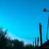 Фонарь и трубы, трубы, трубы ... :: Yurik Syaglov