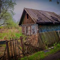 Старая, покинутая дача. :: Борис Яковлев