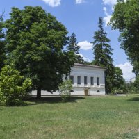 В ботаническом  саду Н В Багрова :: Валентин Семчишин