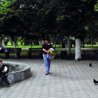 Внимательная мама :: Юрий Гайворонскiий