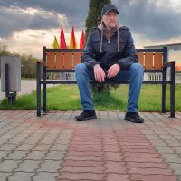 Вечер на набережной :: Денис Бочкарёв