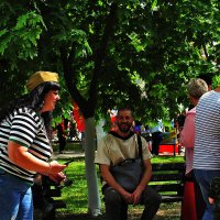 На празднике :: Юрий Гайворонскiий