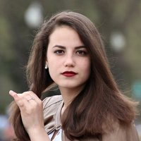 Уличный портрет :: Владимир59 