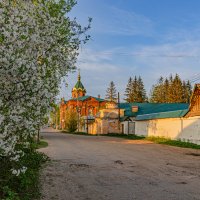 Город - цветущий сад :: Александр Филатов