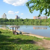 На берегу :: Oleg4618 Шутченко На берегу :: Oleg4618 Шутченко