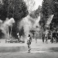 Мы девчушки веселушки (чб) :: Сергей Царёв Мы девчушки веселушки (чб) :: Сергей Царёв