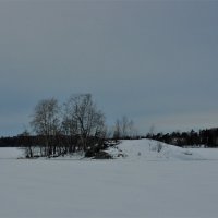 Островок в бухте :: Alexandra Sakharova