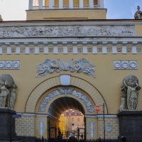Триумфальная арка въездных ворот Адмиралтейства в Санкт-Петербурге. :: Татьяна Машошина