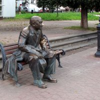 Памятник Евгению Евстигнееву :: Александр Ильчевский Памятник Евгению Евстигнееву :: Александр Ильчевский