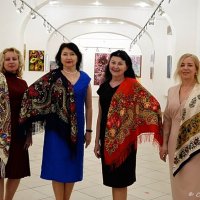 Творчий настрій художниць :: Степан Карачко