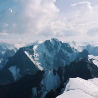 А вокруг горы :: Георгиевич 